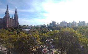 Depto Plaza Moreno